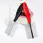 MATERA PET deshedding comb – comfortable non-slip handle detail