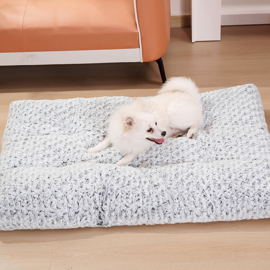 Thick cotton-filled MATERA PET pet mattress for crates, sofas and car boots