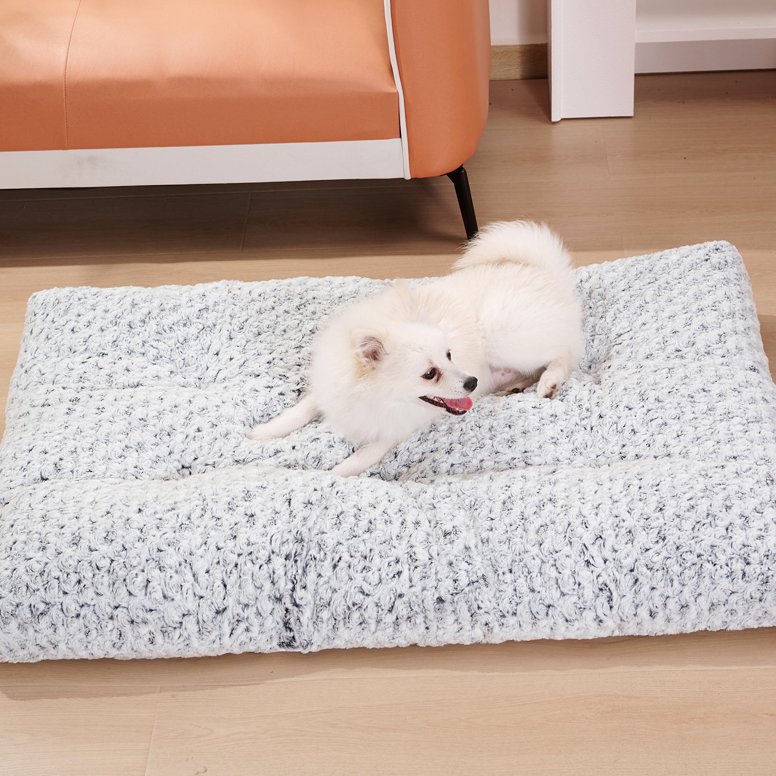 Thick cotton-filled MATERA PET pet mattress for crates, sofas and car boots
