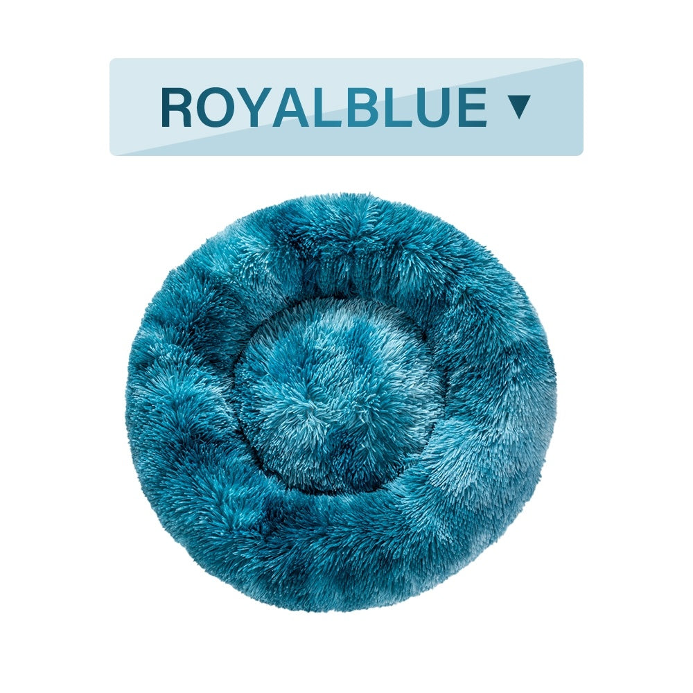 Deep long-plush sleeping surface of the MATERA PET donut pet bed